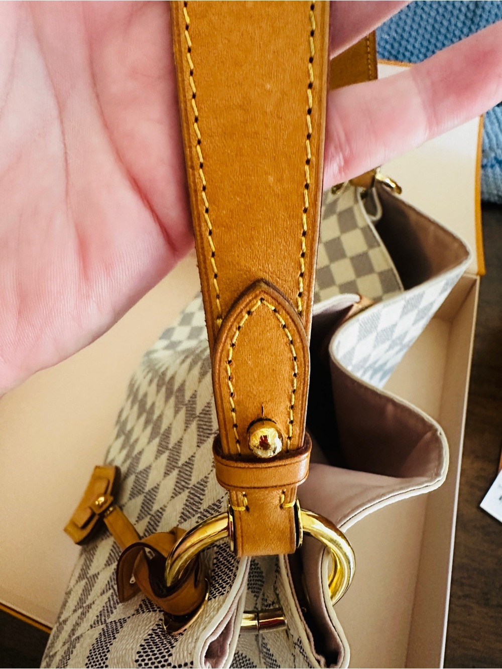 Louis Vuitton Graceful MM Damier Azur – Excellent Condition - Picture 11 of 15